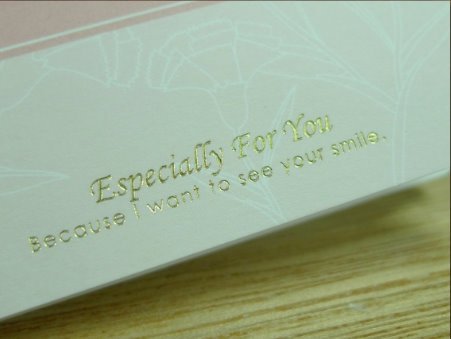 p1080301-3 卡片上有燙金字母哦